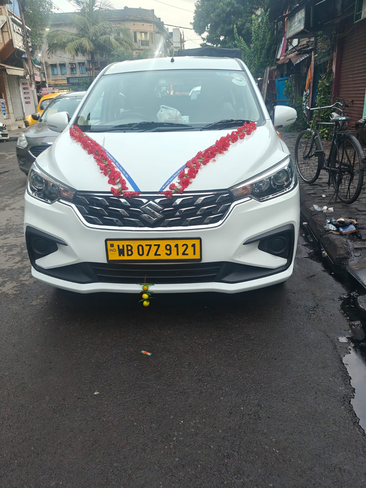 Kolkata eartiga rental 